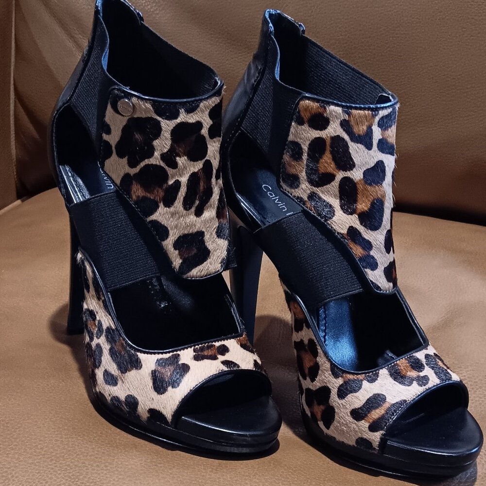 Calvin Klein leopard ponyhair and leather sandal, size 7, gorgeous